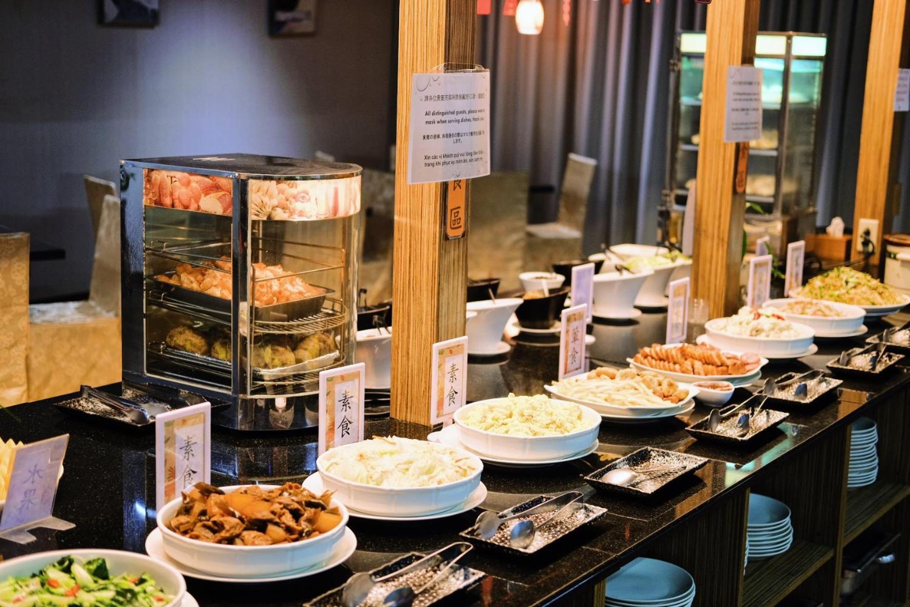 友愛京賞國際大飯店 Yoai Jing Shang Hotel Kaohsiung Extérieur photo