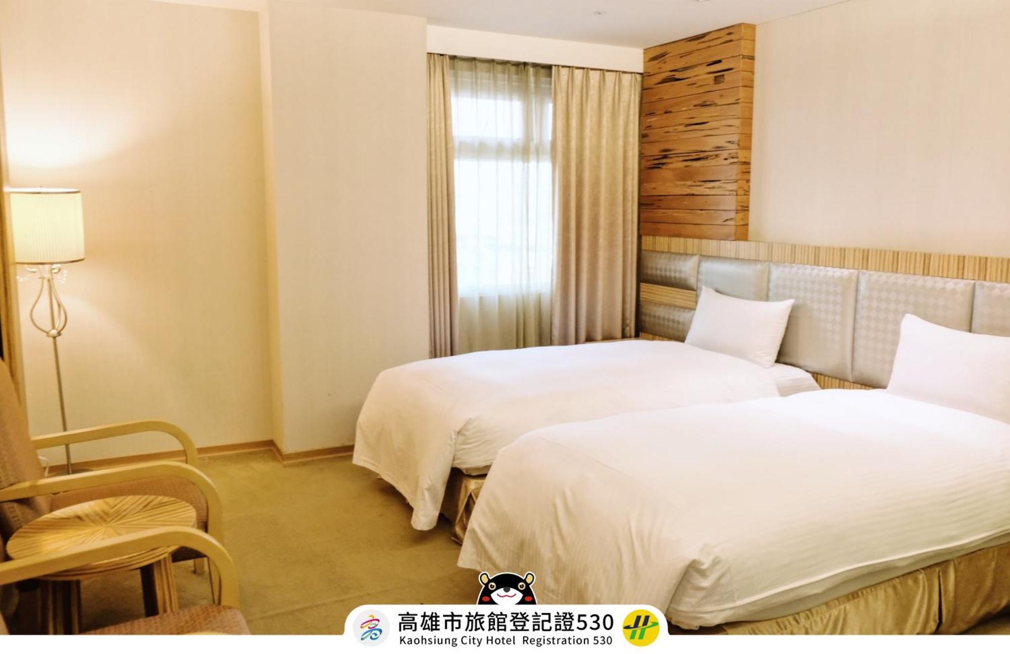 友愛京賞國際大飯店 Yoai Jing Shang Hotel Kaohsiung Extérieur photo